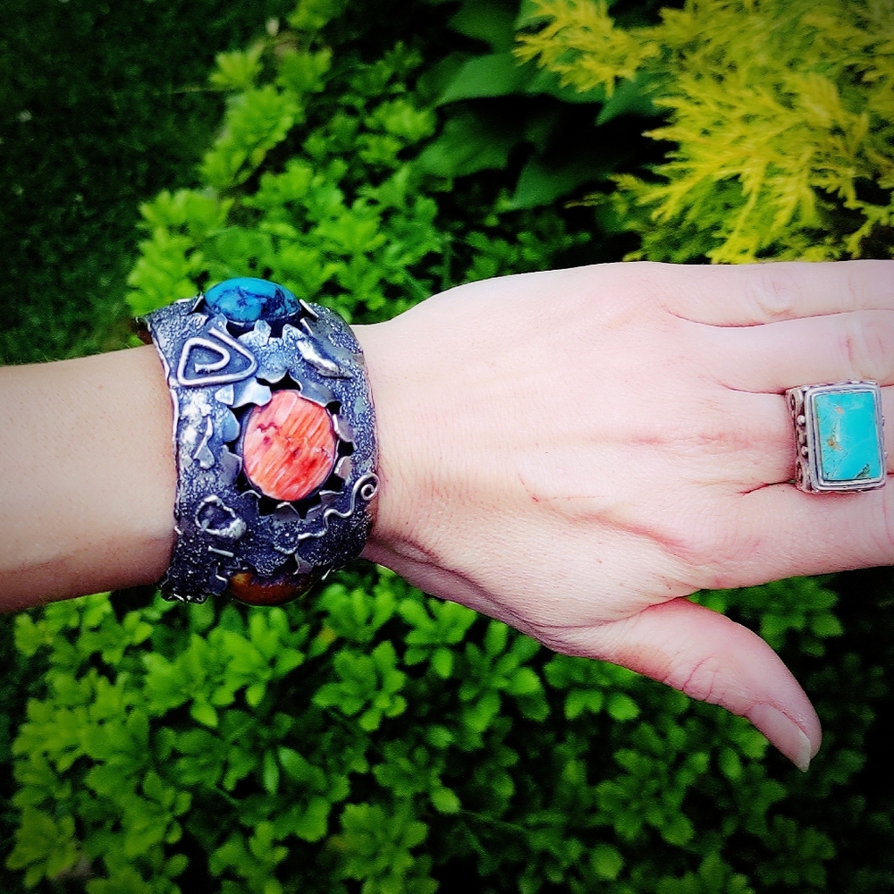 Vintage Navajo Francisco Gomez Sterling Silver, Coral, Turquoise Cuff Br…